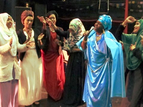 Maryam Mursal ved Somalisk Bog- og Kulturfestival i Gellerup d. 5.10.2013